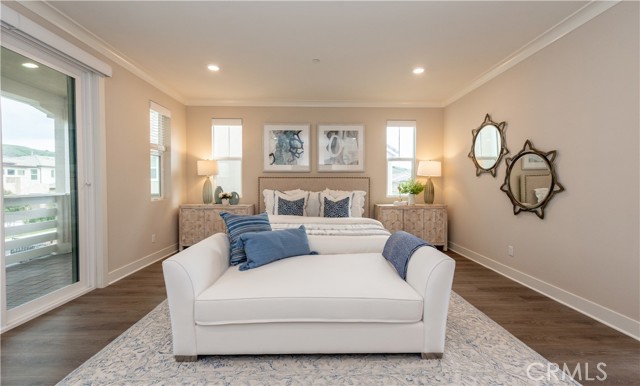 54 Sagan Way, Irvine CA: https://media.crmls.org/medias/bcd21b38-649e-4438-b16c-8437145af1c3.jpg