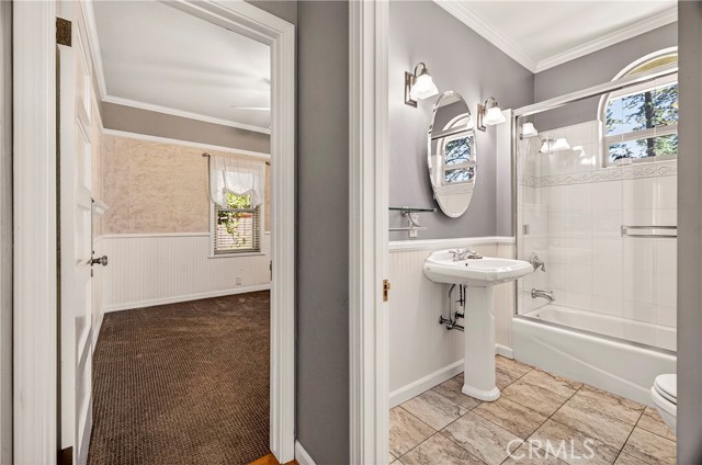 6153 Twin, Paradise CA: https://media.crmls.org/medias/bcd28056-d9d7-477e-8913-cab0eeaf70cc.jpg