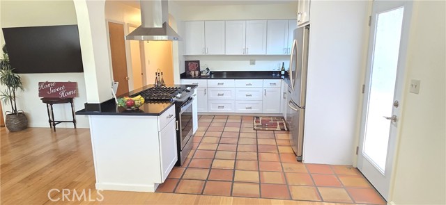 Detail Gallery Image 6 of 23 For 1200 Peach Ave, Lompoc,  CA 93436 - 4 Beds | 3 Baths