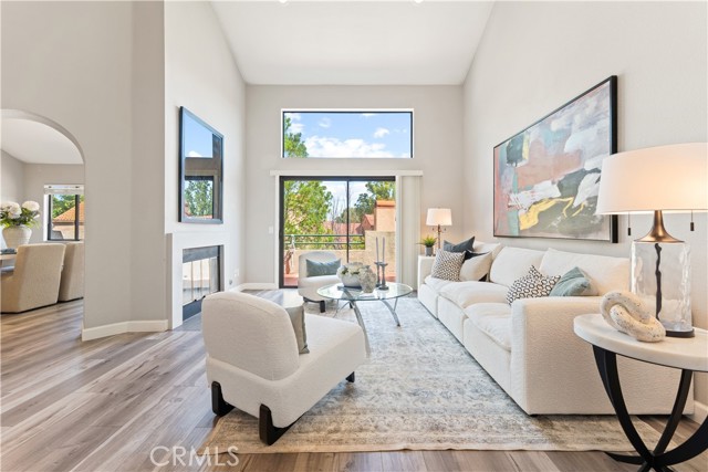 3030 La Paz Lane, Diamond Bar CA: https://media.crmls.org/medias/bcd38927-8951-49c0-a8f4-de740c101da5.jpg