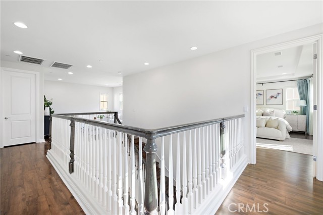 37 Castellana, Lake Forest CA: https://media.crmls.org/medias/bcd3bc09-b462-40de-9ce5-5638037e11b7.jpg