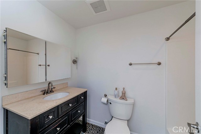 Detail Gallery Image 24 of 37 For 3745 Roberta St., Los Angeles,  CA 90031 - 3 Beds | 2 Baths