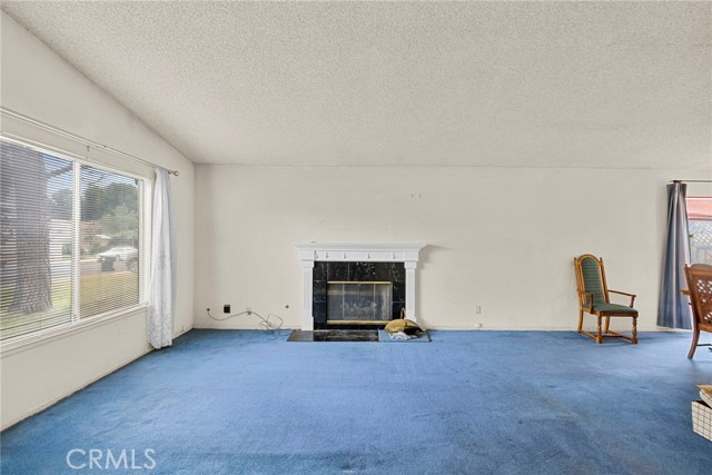 Detail Gallery Image 6 of 29 For 26815 Lugar De Oro Dr, Valencia,  CA 91354 - 3 Beds | 2 Baths