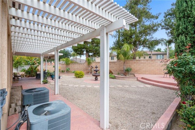 33736 Emerald Creek Court, Temecula CA: https://media.crmls.org/medias/bcd50886-db7b-4d11-93cf-d11c2ac4dcae.jpg