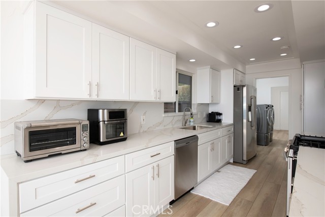 32461 Mediterranean Drive, Dana Point CA: https://media.crmls.org/medias/bcd56b14-198a-42bc-b198-5378af3d82e1.jpg