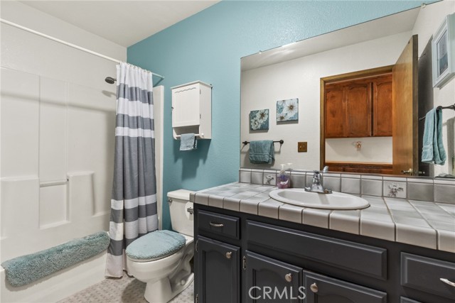 Detail Gallery Image 20 of 42 For 4884 Royal Oaks Dr, Oroville,  CA 95966 - 3 Beds | 2 Baths