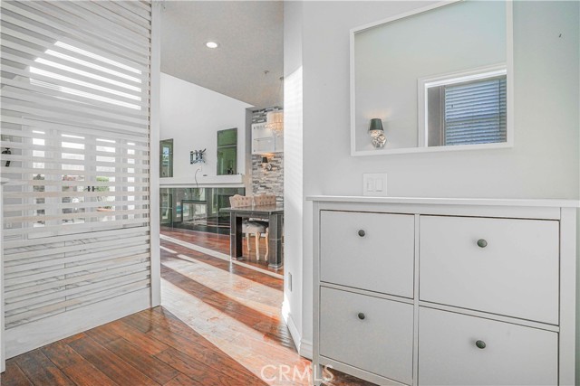 Detail Gallery Image 5 of 28 For 13621 Freemont Ct, La Mirada,  CA 90638 - 3 Beds | 3 Baths