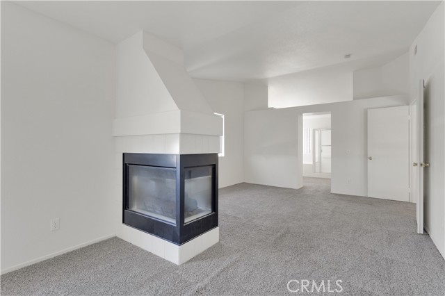 13776 Foxfire Rd, Victorville, CA 92392 photo 6