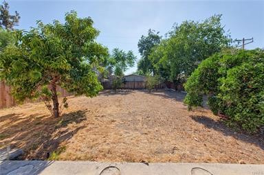 Detail Gallery Image 6 of 18 For 2149 Summit Ave, Altadena,  CA 91001 - 3 Beds | 2 Baths