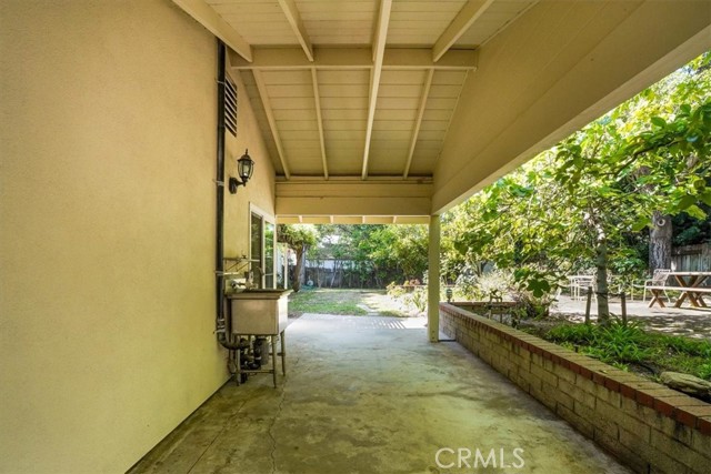Detail Gallery Image 58 of 66 For 4859 Carmel Rd, La Canada Flintridge,  CA 91011 - 3 Beds | 3 Baths