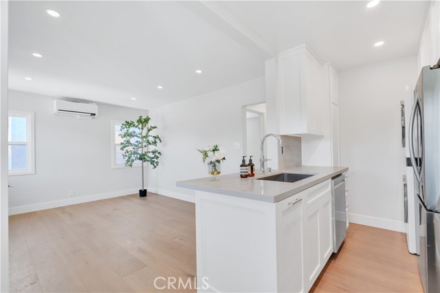 1022 Grant Street, Santa Monica CA: https://media.crmls.org/medias/bcd80db3-c70f-4bd1-9ee5-db268e2ee1a2.jpg