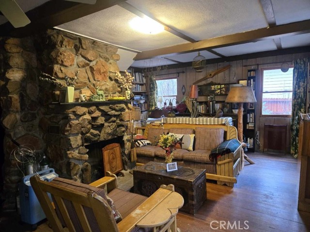 Detail Gallery Image 11 of 32 For 42627 La Cerena Ave, Big Bear Lake,  CA 92315 - 2 Beds | 1 Baths