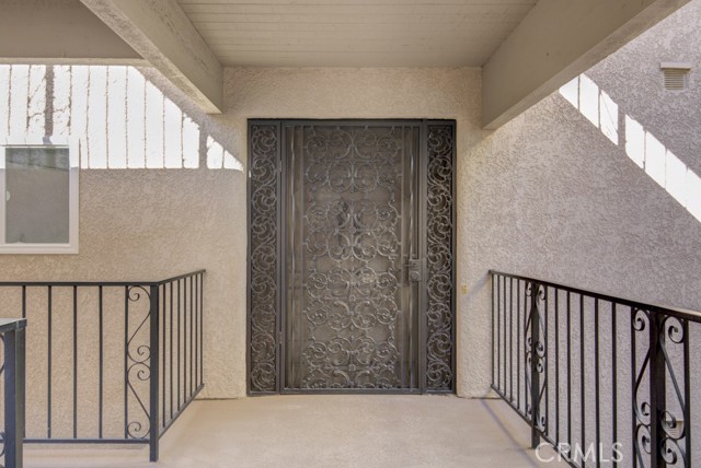 5499 Paseo Del Lago W, Laguna Woods CA: https://media.crmls.org/medias/bcd8b40d-ead1-48b6-aba4-75c419a0ae1a.jpg