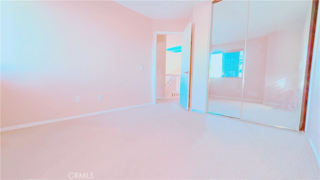 https://media.crmls.org/medias/bcd96f50-983a-4438-8881-b687b41e0d42.jpg?preset=X-Large