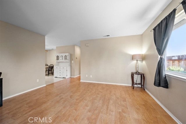 Detail Gallery Image 4 of 22 For 130 E Vintage St, Nipomo,  CA 93444 - 3 Beds | 2 Baths