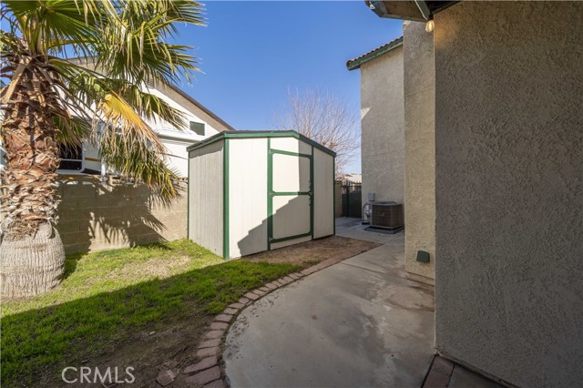 Detail Gallery Image 23 of 27 For 43007 Pearlwood Dr, Lancaster,  CA 93536 - 4 Beds | 4 Baths