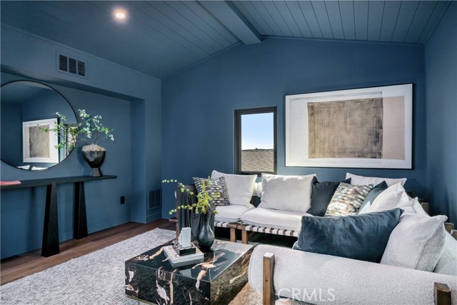 Image 34 of 53 For 2516 Ocean Boulevard