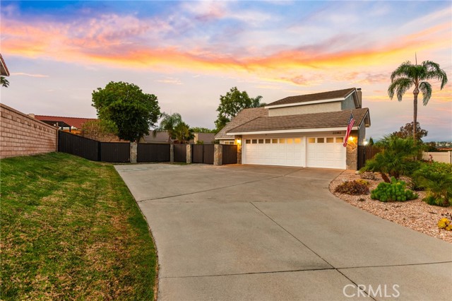 23382 Via Chiripa, Mission Viejo CA: https://media.crmls.org/medias/bcdbb554-8934-47db-83e3-c7a005ebe59a.jpg