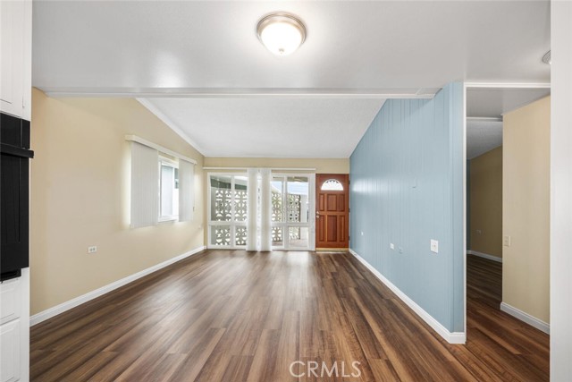 Detail Gallery Image 21 of 36 For 13730 Annandale Dr 31a  M1,  Seal Beach,  CA 90740 - 2 Beds | 1 Baths