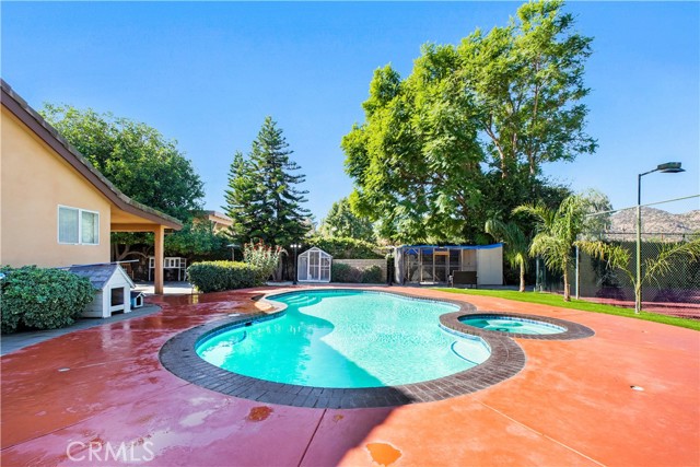 22329 Plummer Street, Chatsworth CA: https://media.crmls.org/medias/bcdcedc1-27e6-48e2-bfa7-4b0b95940fa4.jpg