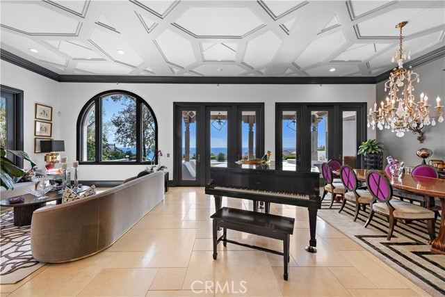 Detail Gallery Image 12 of 33 For 20 Gondoliers Bluff, Newport Coast,  CA 92657 - 5 Beds | 5/1 Baths