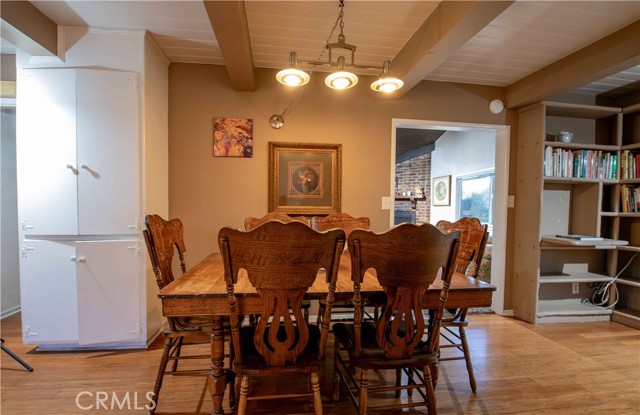 22654 Dolorosa Street, Woodland Hills CA: https://media.crmls.org/medias/bcdd69c6-f755-43a1-9952-48f8a9c8782a.jpg