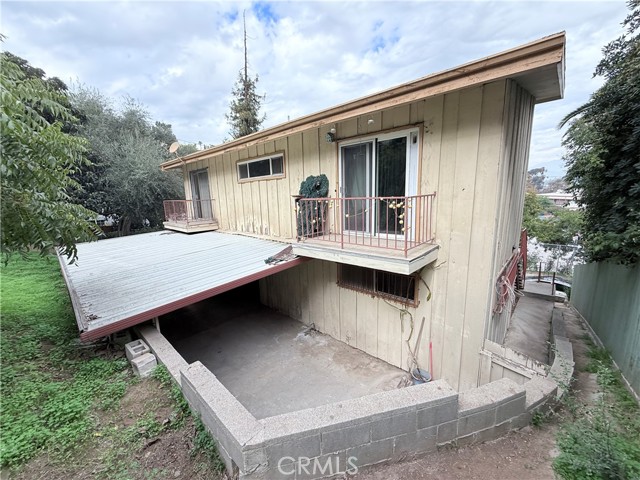 Detail Gallery Image 27 of 29 For 2575 Riverside Ter, Los Angeles,  CA 90039 - – Beds | – Baths