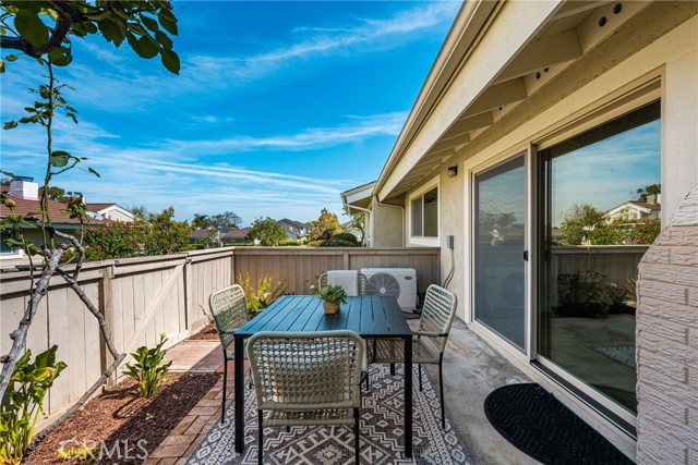 Detail Gallery Image 12 of 66 For 16 Driftwood #24,  Irvine,  CA 92604 - 2 Beds | 2 Baths