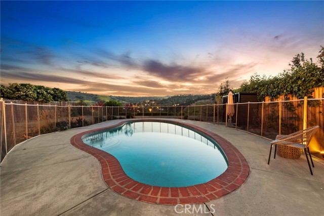 Detail Gallery Image 23 of 30 For 5839 Parkmor Rd, Calabasas,  CA 91302 - 4 Beds | 2 Baths