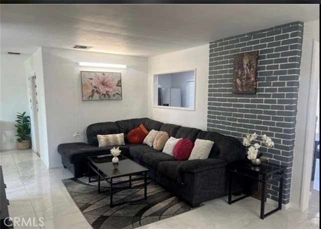18763 Sunburst Street, Northridge CA: https://media.crmls.org/medias/bce0eec6-c939-4ae4-84e1-4b52ad6e4f6b.jpg