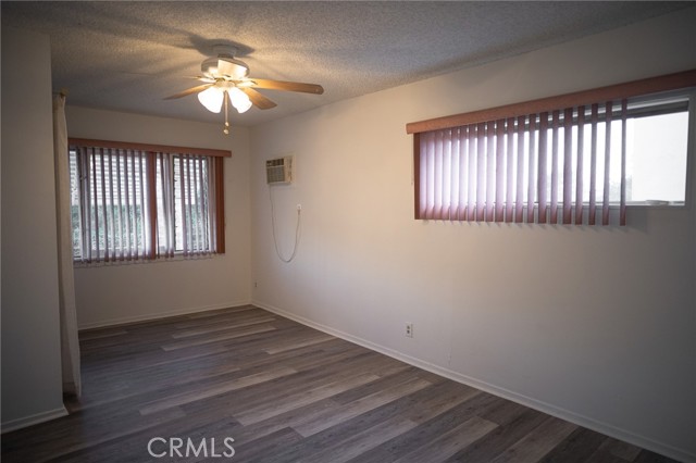 Detail Gallery Image 12 of 24 For 3728 Roderick Rd, Los Angeles,  CA 90065 - 3 Beds | 2 Baths