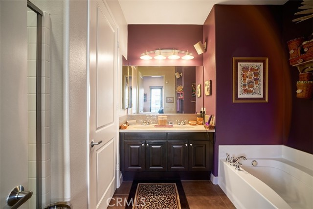 Detail Gallery Image 21 of 44 For 180 Village Ct, Fullerton,  CA 92832 - 2 Beds | 2 Baths