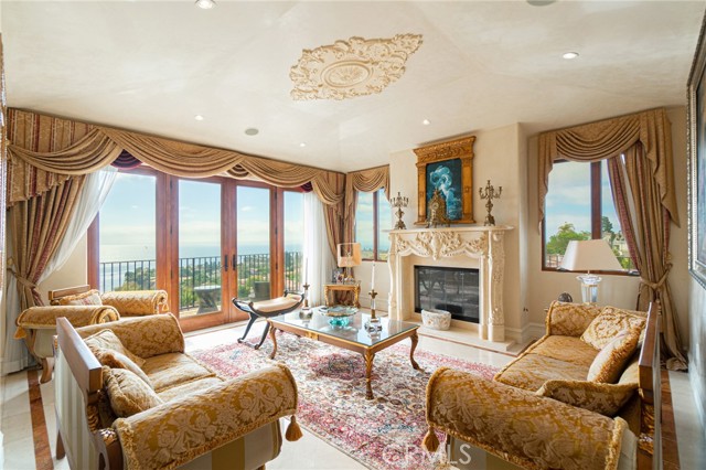 Detail Gallery Image 8 of 54 For 30057 via Victoria, Rancho Palos Verdes,  CA 90275 - 4 Beds | 5 Baths