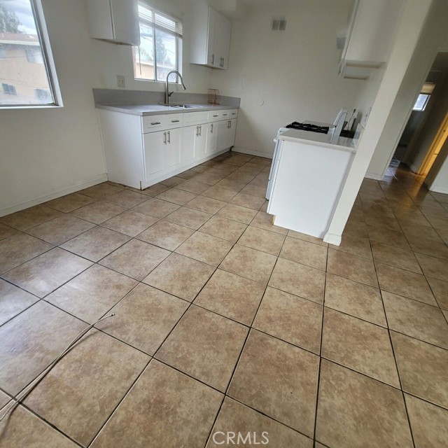 Detail Gallery Image 8 of 12 For 22790 Allies Pl, Moreno Valley,  CA 92553 - – Beds | – Baths