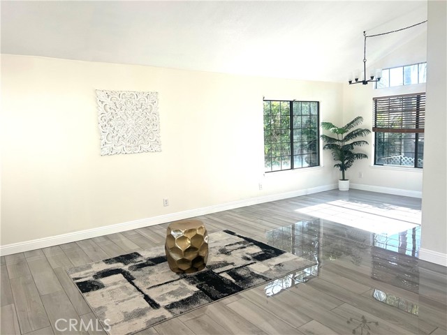 Detail Gallery Image 3 of 30 For 15585 Nueces Ct, Moreno Valley,  CA 92551 - 4 Beds | 3 Baths