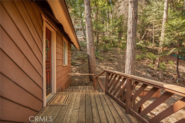 24379 Bernard, Crestline, CA 92325