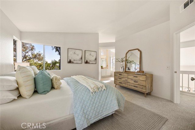 13639 Meadow Crest Drive, Chino Hills CA: https://media.crmls.org/medias/bce4524a-bd23-4dfc-8055-e082c27a2d12.jpg