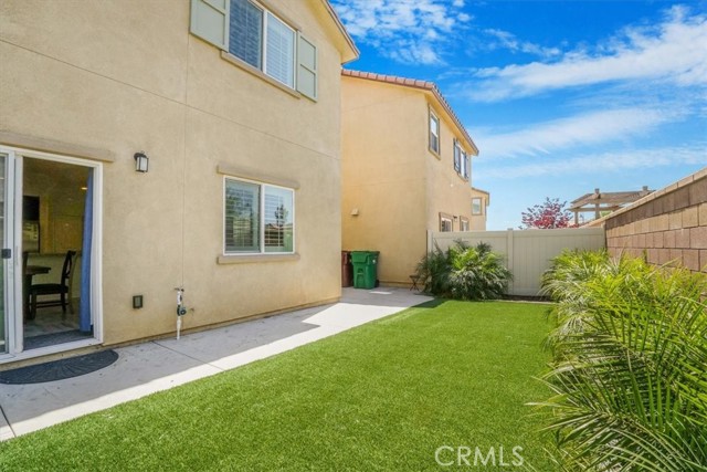 Detail Gallery Image 9 of 34 For 27384 Red Rock Rd, Moreno Valley,  CA 92555 - 3 Beds | 2/1 Baths