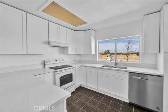 Detail Gallery Image 18 of 60 For 4611 Oasis, Twentynine Palms,  CA 92277 - 2 Beds | 1 Baths