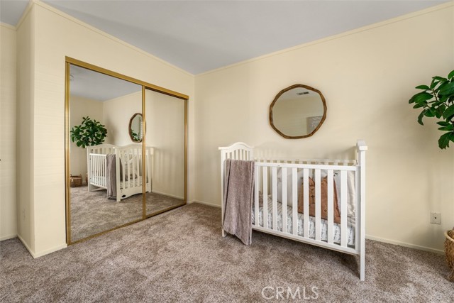 922 N Redding Way, Upland CA: https://media.crmls.org/medias/bce5cf0c-343d-4661-824b-046af66bb4b7.jpg
