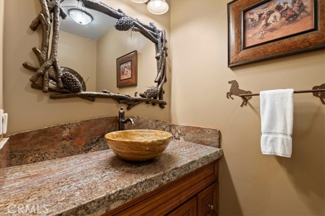 Image 17 of 45 For 1020 Heritage Trail