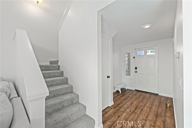 164 Stanford Court, Irvine CA: https://media.crmls.org/medias/bce6205b-cf10-404d-9443-e18f197eb22f.jpg