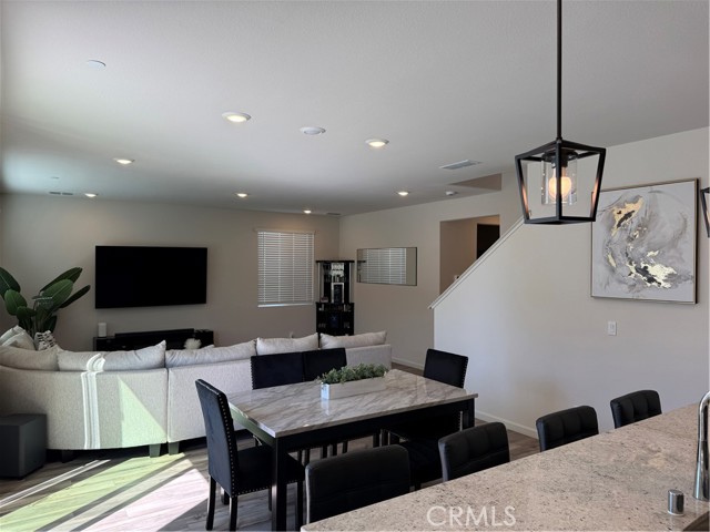 Detail Gallery Image 8 of 23 For 855 Helmsley, Vacaville,  CA 95687 - 4 Beds | 3 Baths