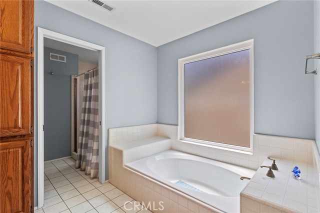 Detail Gallery Image 28 of 47 For 6128 Avalon Ct, Long Beach,  CA 90803 - 4 Beds | 3 Baths