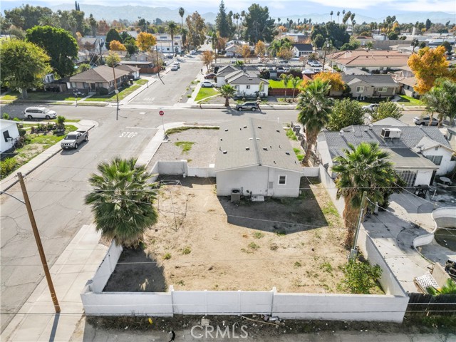 Detail Gallery Image 2 of 15 For 526 Calhoun Pl, Hemet,  CA 92543 - 3 Beds | 2 Baths