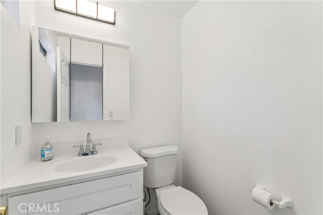560 Rose Lane, Twin Peaks, CA 92391