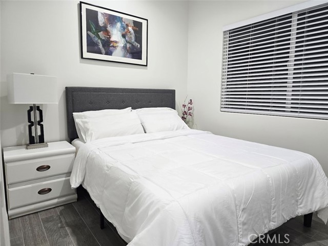 Detail Gallery Image 20 of 21 For 1877 S Jacalene Ln. Unit B, Anaheim,  CA 92802 - 2 Beds | 2 Baths