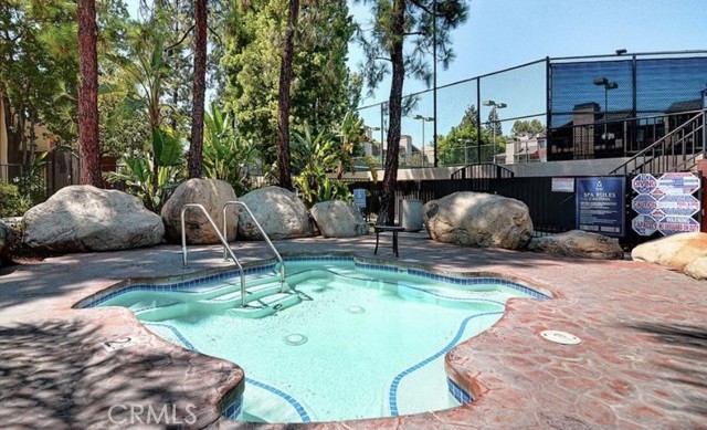 Detail Gallery Image 15 of 15 For 5565 Canoga Ave #120,  Woodland Hills,  CA 91367 - 1 Beds | 1 Baths