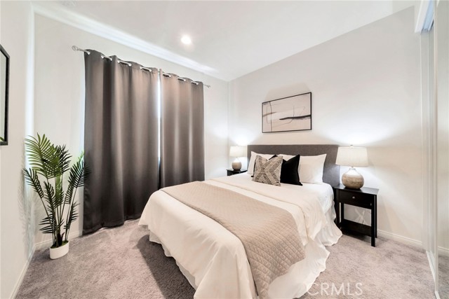 Detail Gallery Image 29 of 43 For 2132 Lacy Crossing Dr, Santa Ana,  CA 92701 - 4 Beds | 3/1 Baths