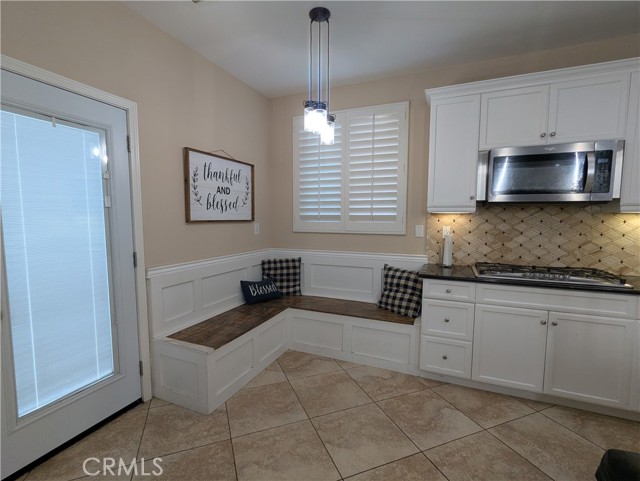 29081 Loden Circle, Menifee CA: https://media.crmls.org/medias/bced4c0d-7da9-497c-a559-83bac6da5c11.jpg